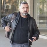 Nova.rs: Dragan J. Vučićević oborio devojku na pešačkom 4