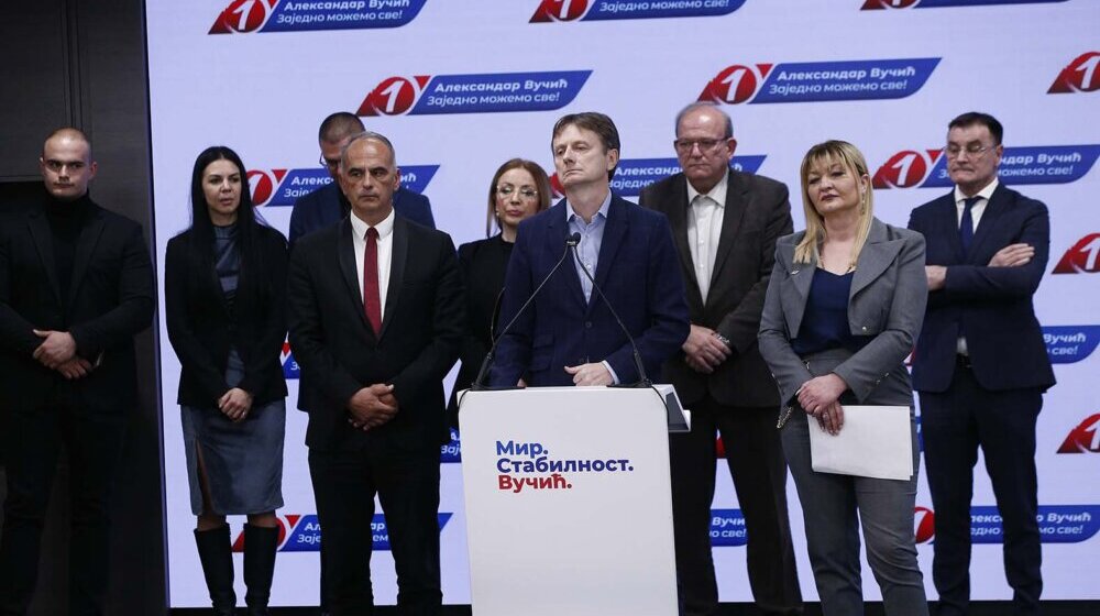 Glišić u raspravi sa novinarom N1 o tuči u SNS: Gde ima ljudi, bude i svađe 1