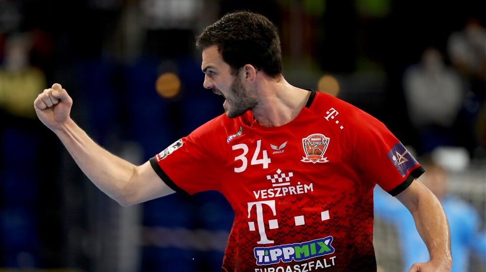 Vesprem pripada prošlosti, Nenadić verovatno postaje Svetac 1