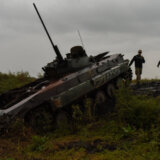 Rusko oklopno vozilo pokušalo da neutrališe ukrajinske snage, uništen u povlačenju 3