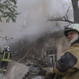 Ukrajinski zvaničnici: Troje mrtvih u napadu ruskih dronova u oblasti Kijeva 4