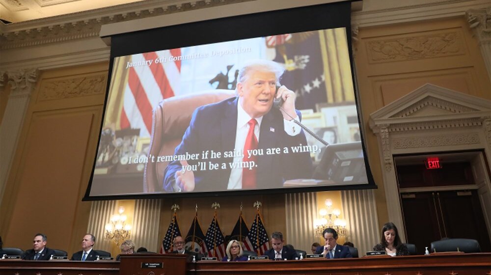 Novi glavni sudija u Vašingtonu stupa na dužnost, mogao bi da pomogne u određivanju sudbine Donalda Trampa 1