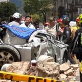 TV kamera zabeležila zemljotres u Ekvadoru: Gosti počeli da beže iz studija kad se zatreslo (VIDEO) 6
