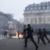 U Parizu turisti podeljeni između podrške i kritike protesta 23