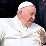 Vatikan: Papa Franja se u bolnici oporavlja od operacije 4