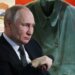 Poznati glumac, princeza, unuk velikog vođe: Ko su Putinovi prijatelji u Evropi 8