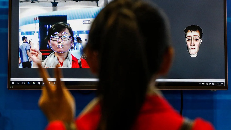 Podaci dobijeni prepoznavanjem lica skladište se kao kodovi poznati i kao biometrijski markeri