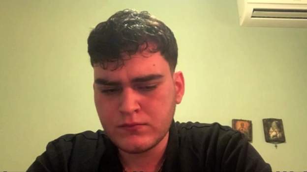 Grčka, železnica i udes: Štrajk železničara u celoj zemlji, u Atini sukob demonstranata i policije 4 voz, sudar, mladić