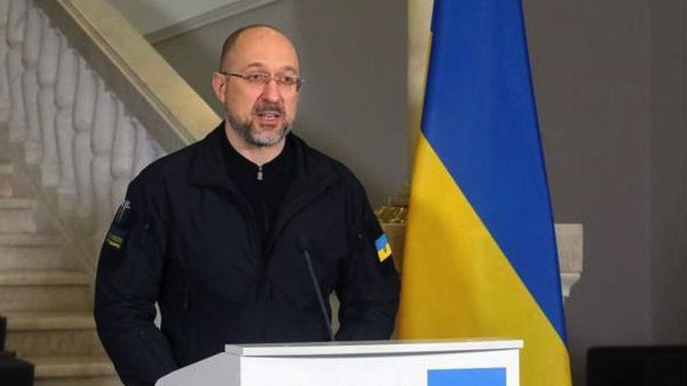 Rusija i Ukrajina: Kijev se sprema da traži odštetu od Moskve, broj interno raseljenih se popeo na sedam miliona 4 Ukrajinski premijer Denis Šmihal