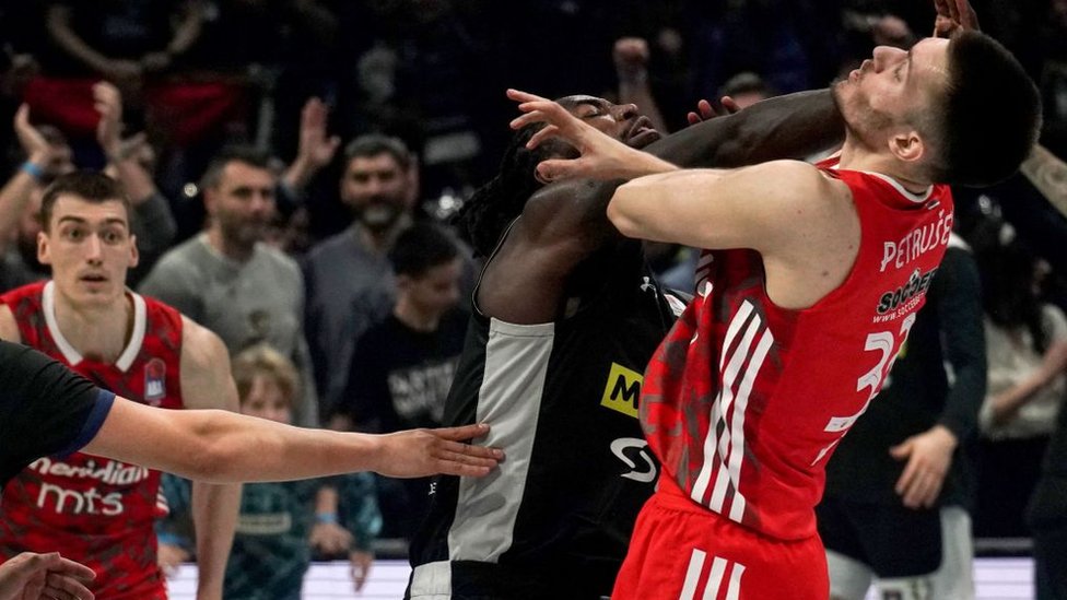 Matijas Lesor, košarka i večiti derbi: Kakve su kazne za nasilje sportista na terenu 1 Lesor i Petrušev