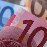 Ekonomija, EU i Srbija: Zašto rastu rate za kredit 11