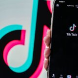 Mediji i TikTok: BBC savetuje zaposlenima da uklone aplikaciju sa službenih telefona 7