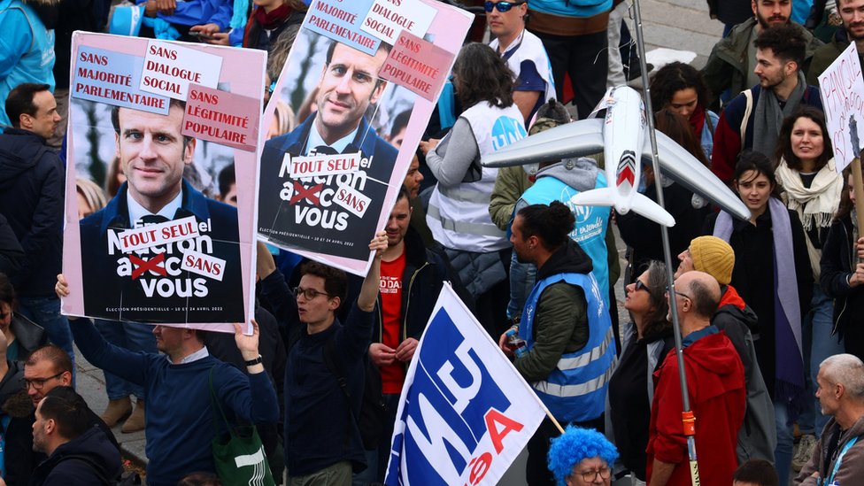 Francuska i protesti: Makron kaže da penzione reforme ni njemu nisu prijatne, ali da su neophodne, veliki broj ljudi ponovo na ulicama 4 Francuska, protesti