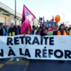 Francuska i protesti: Desetine hiljada ljudi ponovo na ulicama, traže od vlade da povuče penzionu reformu 17