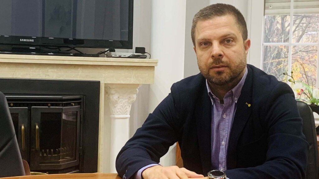 Dojče vele piše kada se kradu izbori u Srbiji: Pretprodukcija podrške 3