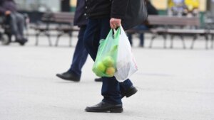 U Srbiji u martu promet u maloprodaji u stalnim cenama veći 6,6 odsto nego pre godinu dana