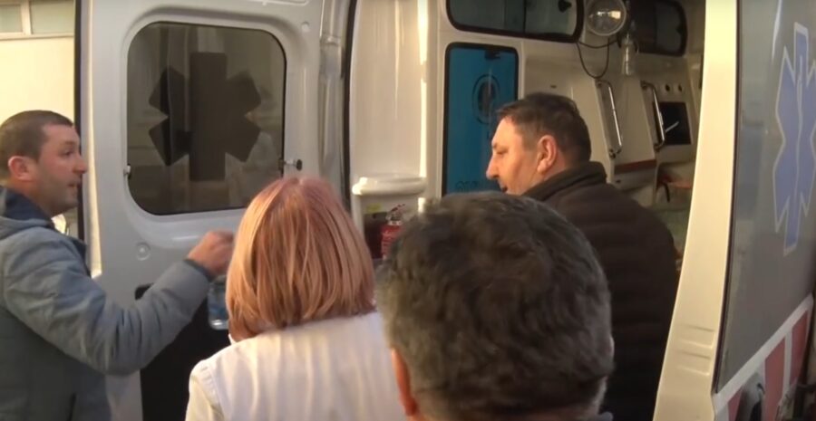 Pripadniku KBS-a osumnjičenom da je pucao na srpsku decu za Badnji dan, umesto teškog ubistva u pokušaju, sudi mu se za izazivanje opšte opasnosti 1