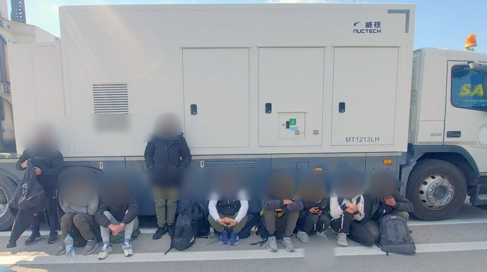 Kod Preševa sprečeno krijumčarenje migranata u koturovima aluminijuma 1