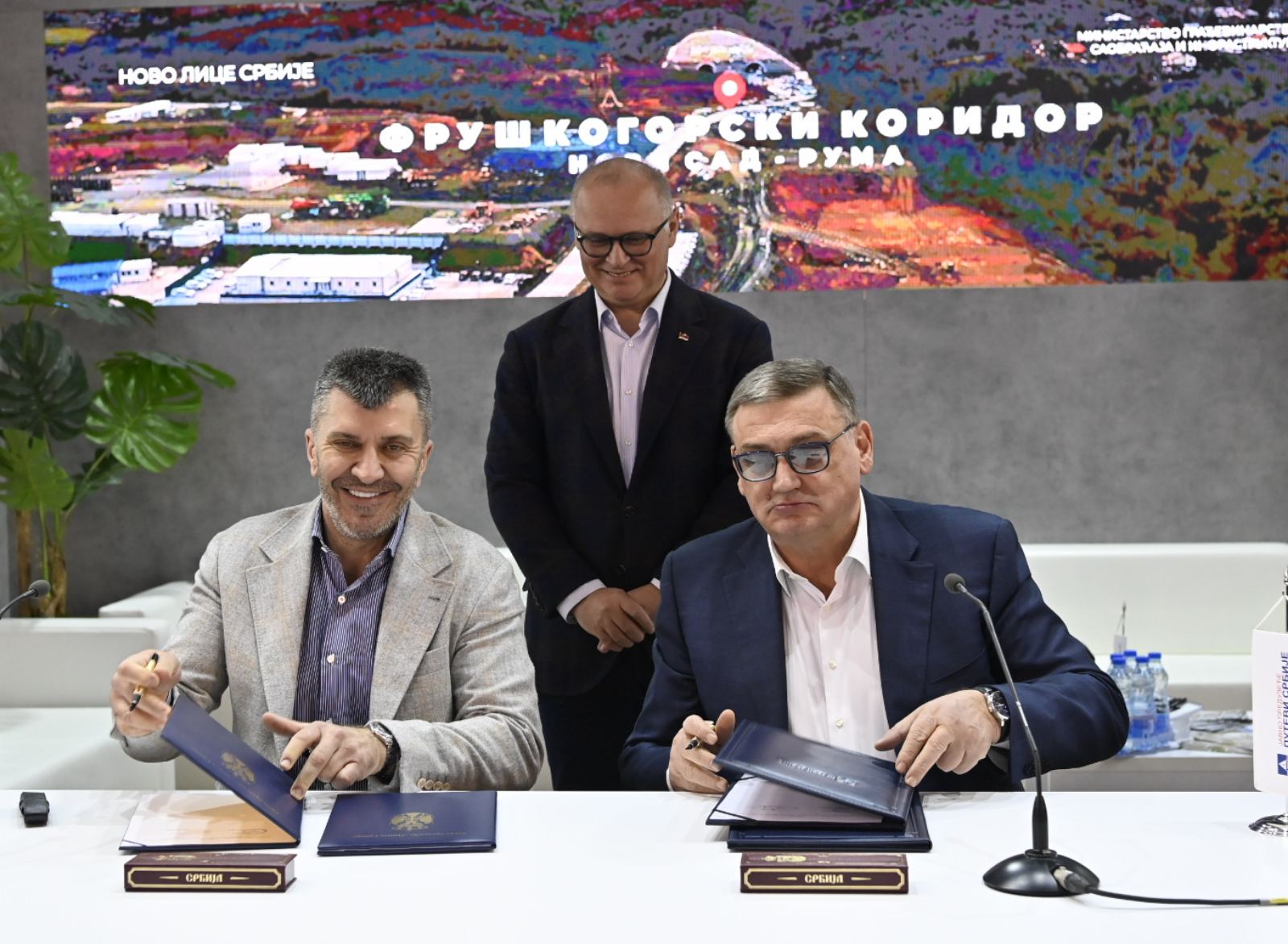 Gde od ponedeljka možete kupiti TAG uređaje za brzi prolazak naplatne rampe: Neko i prekoputa svoje kuće 2