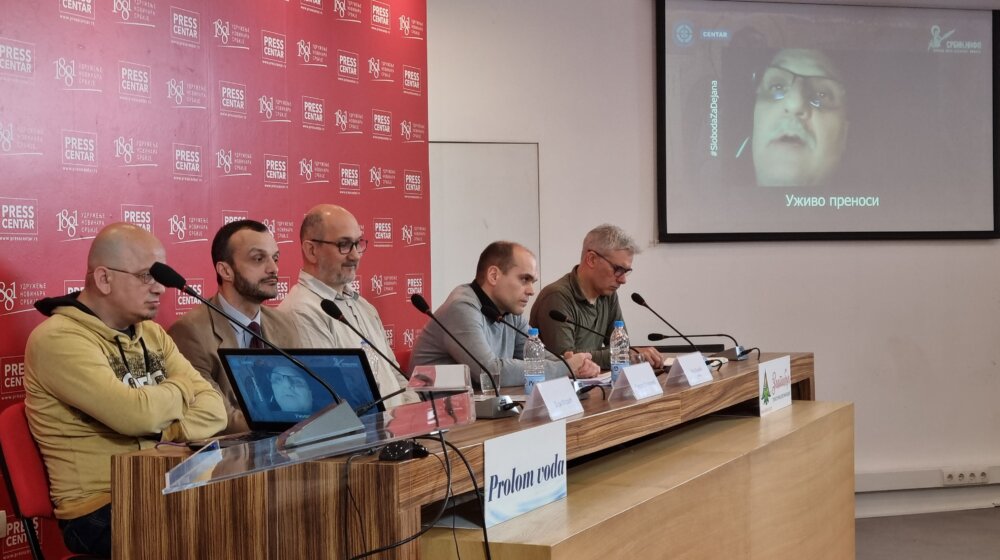Uredniku Srbin.info u pritvoru ugrožena ljudska prava, tvrde njegov brat i branilac 1
