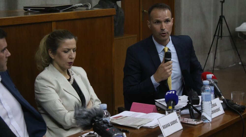 Tepić: Tužiteljki Bojani Savović javno pretio advokat i poslanik SNS 1