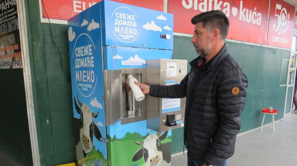 Postavljen prvi mlekomat u Kragujevcu 1