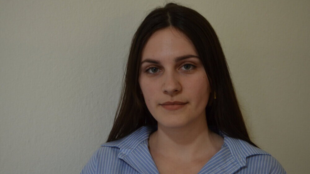 (FOTO) Divlja deponija usred grada: U koritu Sobinske reke u Vranju "životinjske iznutrice i fekalije", nadležni bez odgovora 3