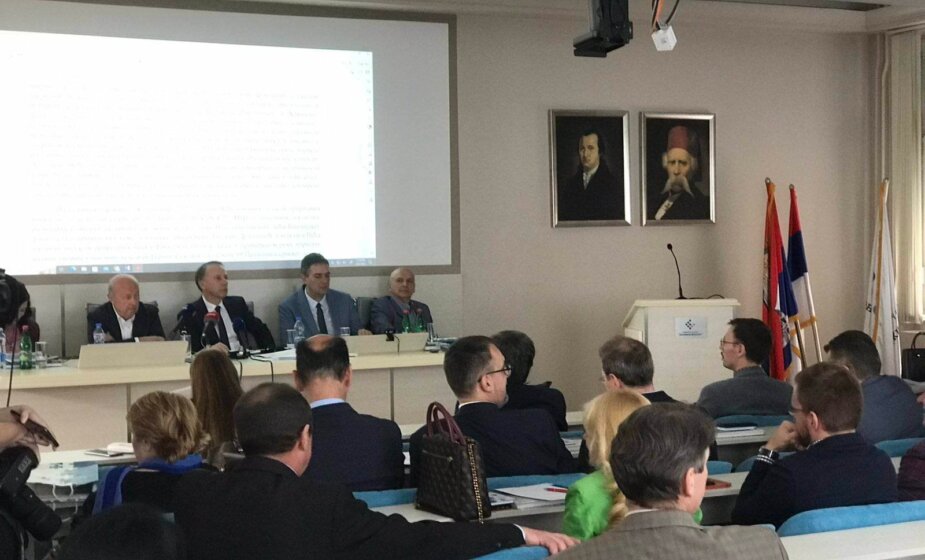 "Mi smo mislili da je priča o doktoratu Siniše Malog zaključena": Šta kaže prorektor za nastavu Univerziteta u Beogradu o slučaju plagijata 1