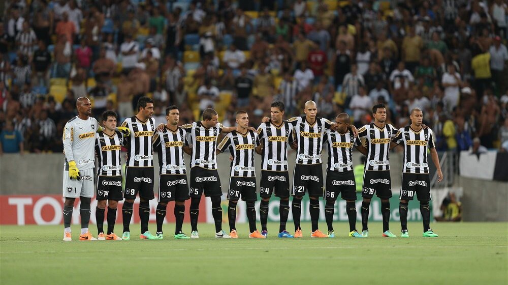 Ogorčeni predsednik kluba napao sudiju, ovaj ga tukao zastavicom: Skandal u Kupu Brazila (VIDEO) 1