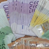 "Zavirimo malo u iskustva uspešnih, neće škoditi: Ne treba nama mnogo doznaka, već oni koji ih šalju" 10