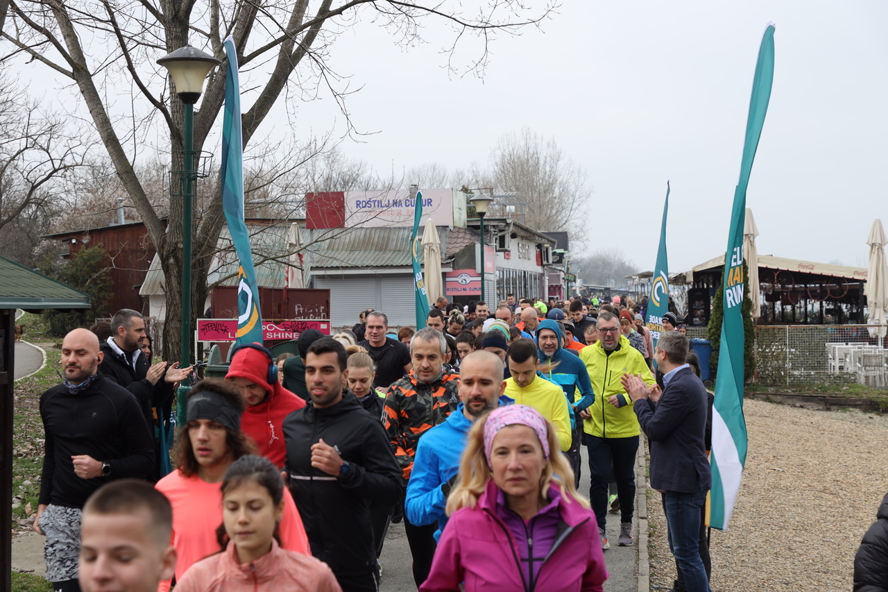 Beogradski maraton osnovao trkački klub "Belgrade Marathon Runners", prvi javni trening održan na Adi Ciganliji (FOTO) 2