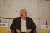 ZORAN DJINDJIC I SPOLJNOPOLITICKA ORIJENTACIJA SRBIJE 2003-2023 Panel-diskusija: Za Srbiju važno pitanje kako da ponovo privoli javno mnjenje Evropskoj uniji 3