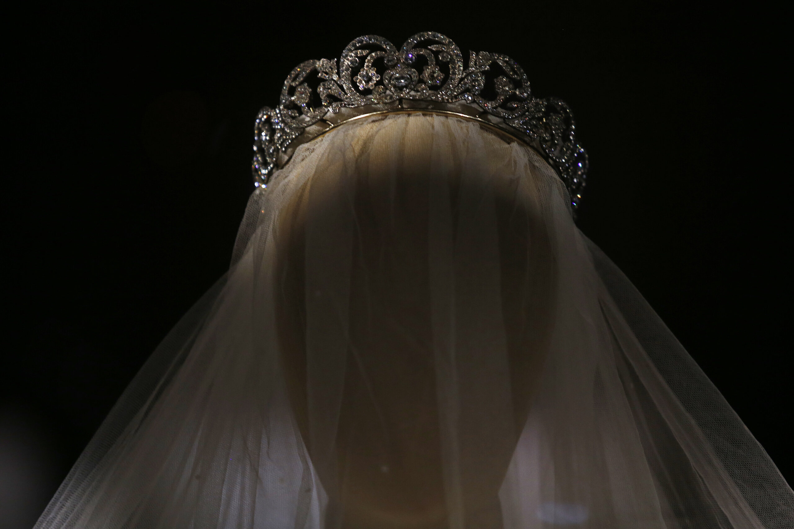 Sve tajne venčanice princeze Dajane: Jedan rekord je oboren, ali skrivena amajlija za sreću nije delovala 2