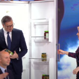 Đilas: Vučićev izlazak iz praznog frižidera najbolja i najiskrenija poruka koju je SNS poslala građanima 6