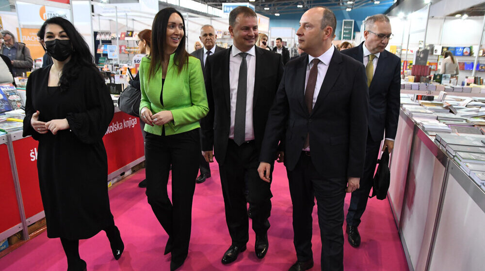 Otvoreni Sajam knjiga u Novom Sadu i Izložba umetnosti "Art Expo" 1