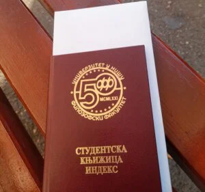 Ministarstvo prosvete je na osnovu podataka dostavljenih od visokoškolskih ustanova, refundiralo školarine na račune 2.150 studenata.