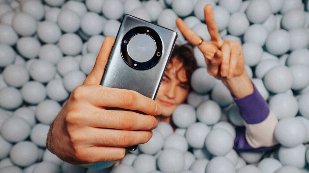 Počela prodaja HONOR Magic5 Lite telefona 1