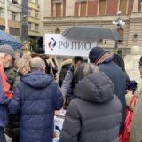 Vojni penzioneri Srbije: Stare kartice od 1,7 miliona penzionera uzelo 300.000, a pripremaju se nove 12