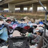 Stvorena nova divlja deponija ispod mosta Gazela 4