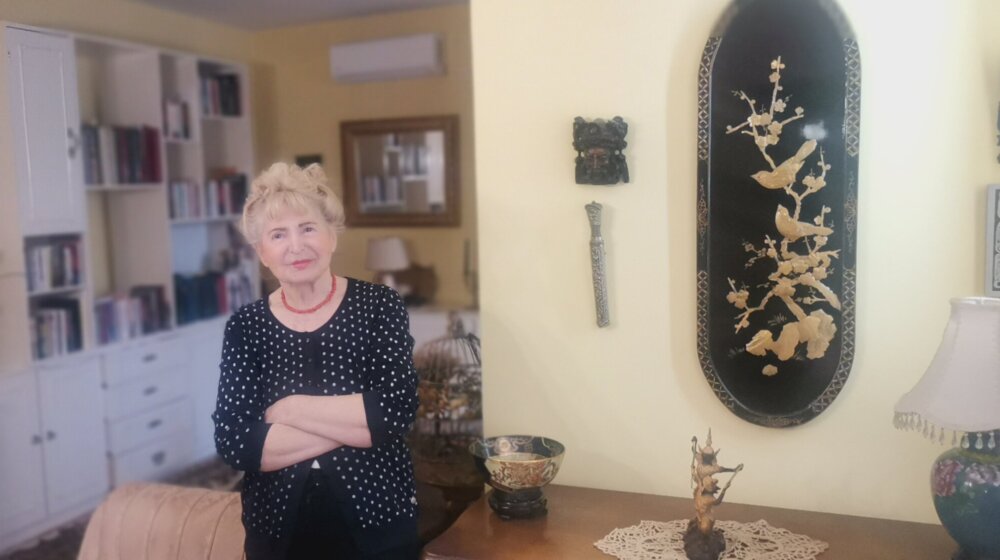 Svetska putnica iz Šapca (77) obišla 143 zemlje: Videla zastrašujuće majmune u Kostariki, gejzire na Islandu, a vojska je sprovodila na plažu (FOTO) 1