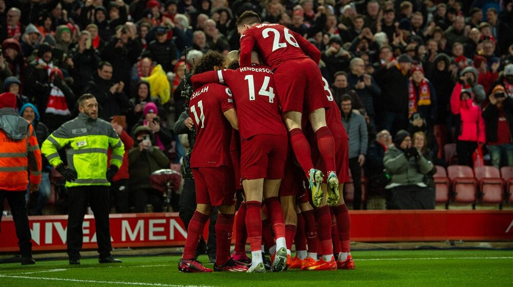 Istorijski poraz Mančester junajteda u najvećem derbiju engleskog fudbala: Liverpul "sedmicom" ispratio komšije sa „Enfilda“ 1