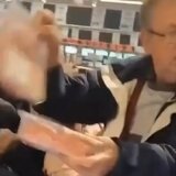 Da li je otimanje oko ćevapa (na sniženju) isključiva osobenost društva Srbije? 3