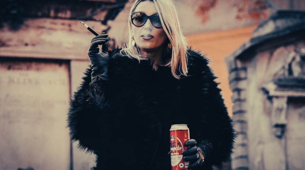 „Srbi umiru polako“: Razumevanje ,,Švaba” i ,,Yugosa” kroz kabare 1