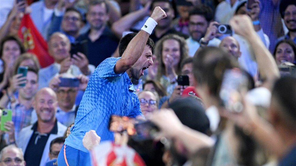 Od Erosa Ramacotija do Nade Topčagić: Uz čije pesme Novak Đoković proslavlja titule (VIDEO) 1