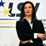 LSV: Nećemo karanfile već potiliku protiv femicida 6