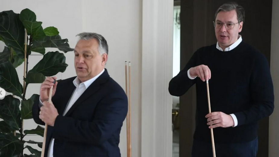 Vučić igrao bilijar sa Orbanom, enigma ko je pobedio 1
