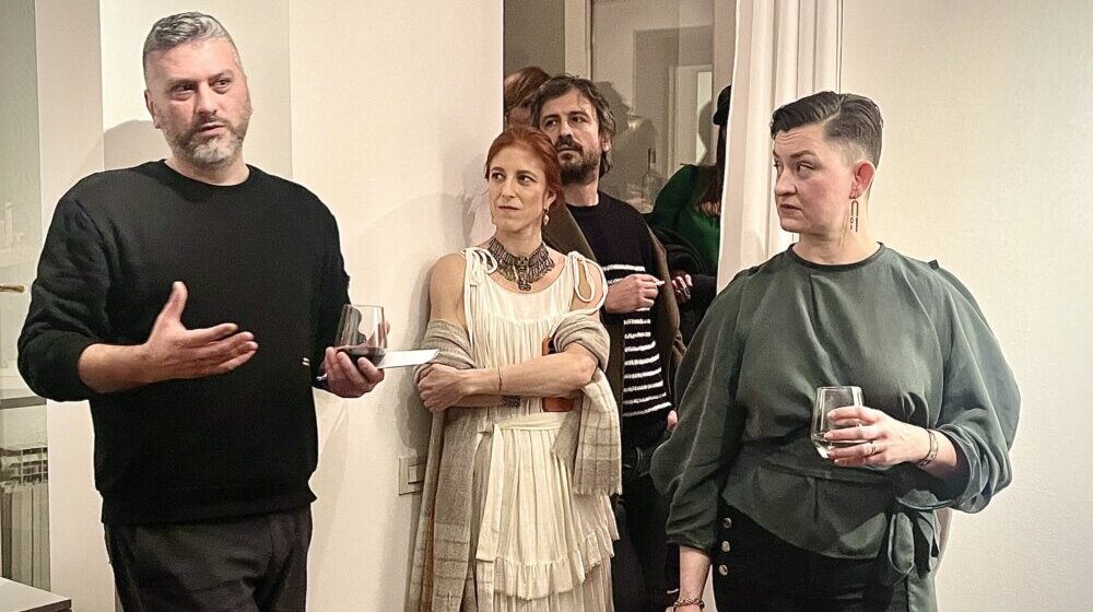 ’’Bakar gori’’: Otvorena izložba radova umetnice Lale Raščić 1