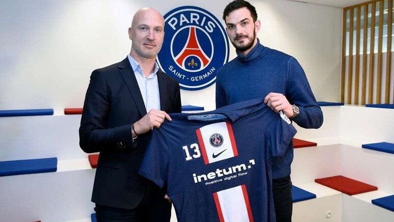 Petar Nenadić promovisan u Pari Sen Žermenu: Nestrpljiv sam, obogatio sam biografiju 1