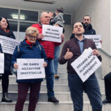 Građani Požege, u svom gradu, podržali protest u Beogradu, zbog premeštaja tužiteljki koje su istraživale korupciju u EPS-u 10