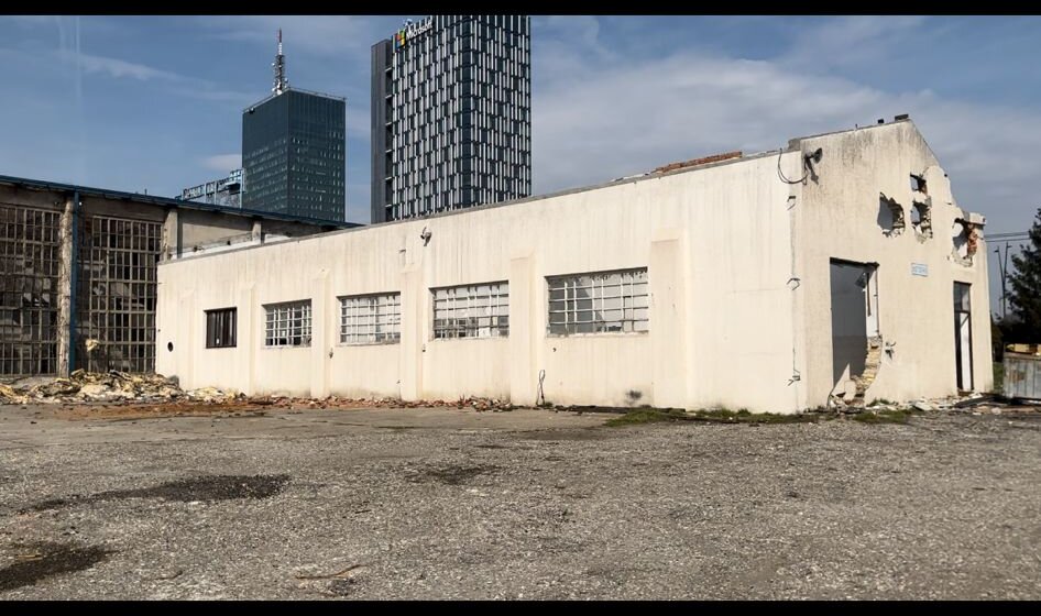 Miketić: Nepoznati izvođač bagerom ruši nemački paviljon u bivšem logoru na Starom sajmištu 1